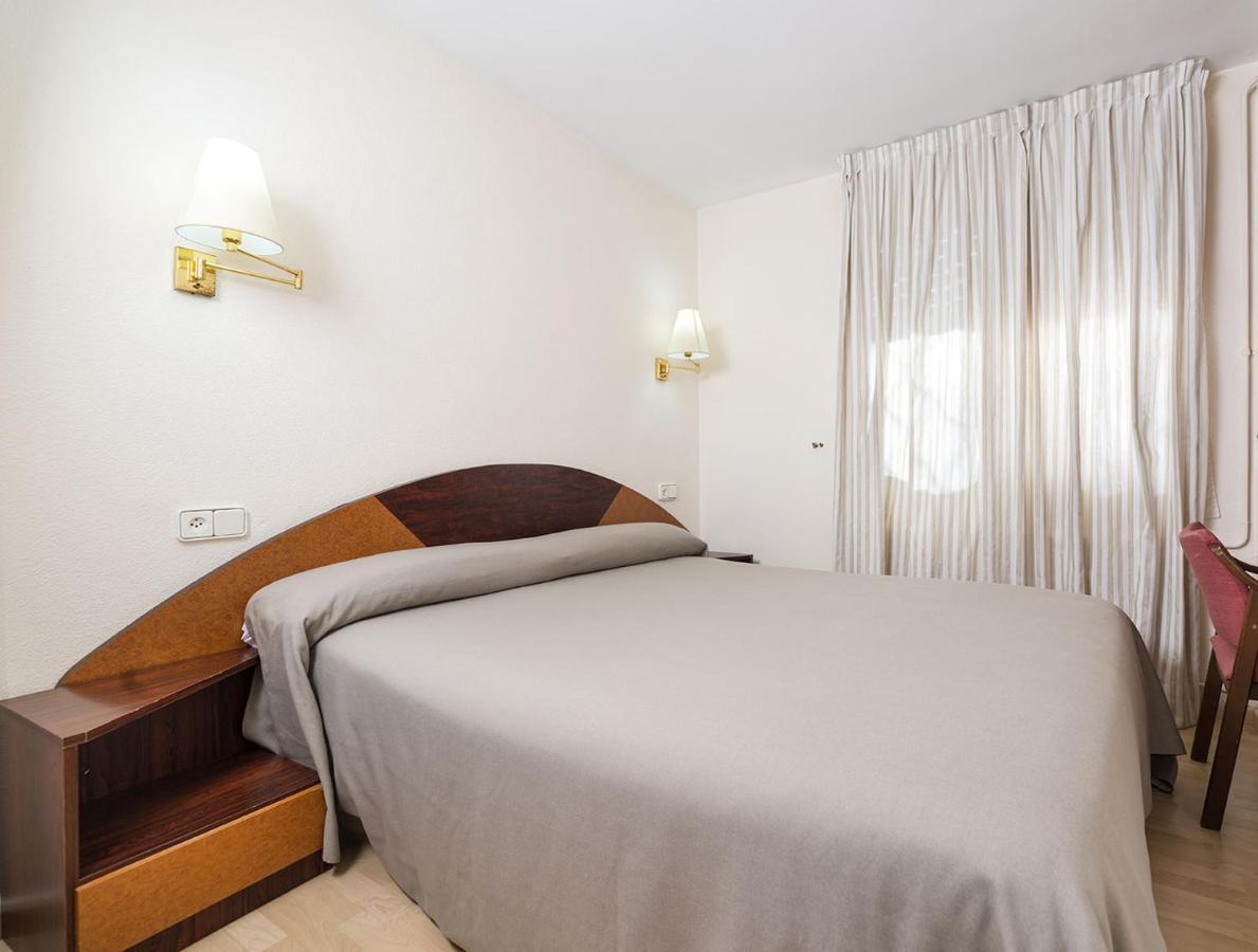 Hotel Gem Wellness & Spa Lloret de Mar Pokój zdjęcie